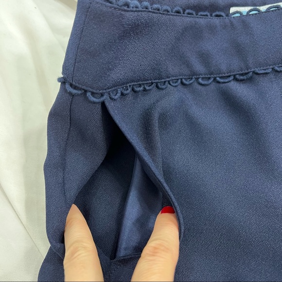Draper James Scallop Crop Pants in Navy Size 0 - Picture 5 of 8